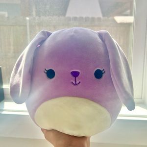 HTF NWT 8in bunny Squishmallow!